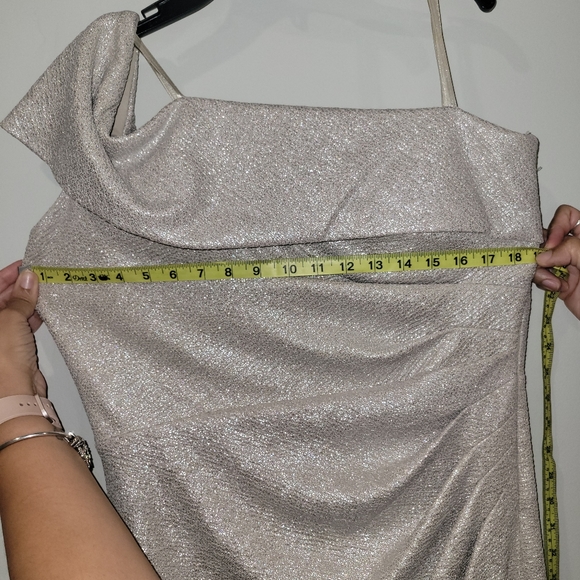 Champagne formal gown - Picture 4 of 4